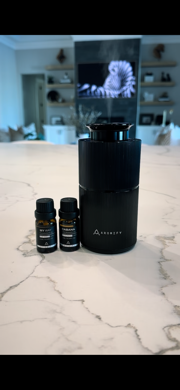 Studio Diffuser with Essential Oil Pack